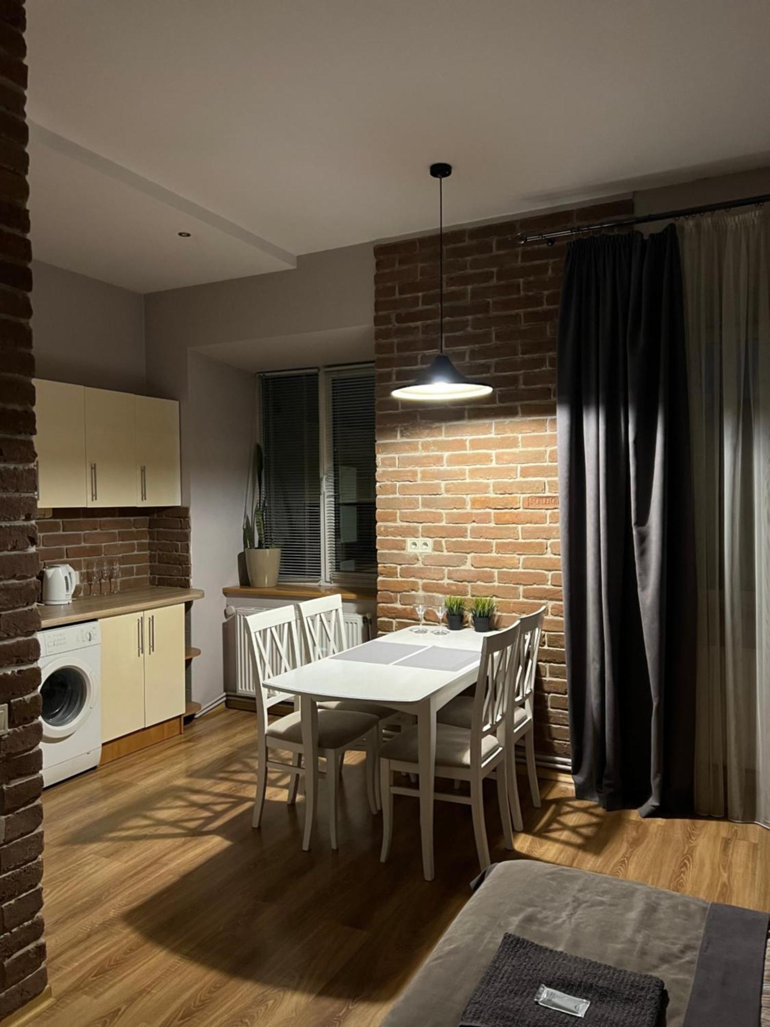Vip Apartments ! Lviv Exterior foto