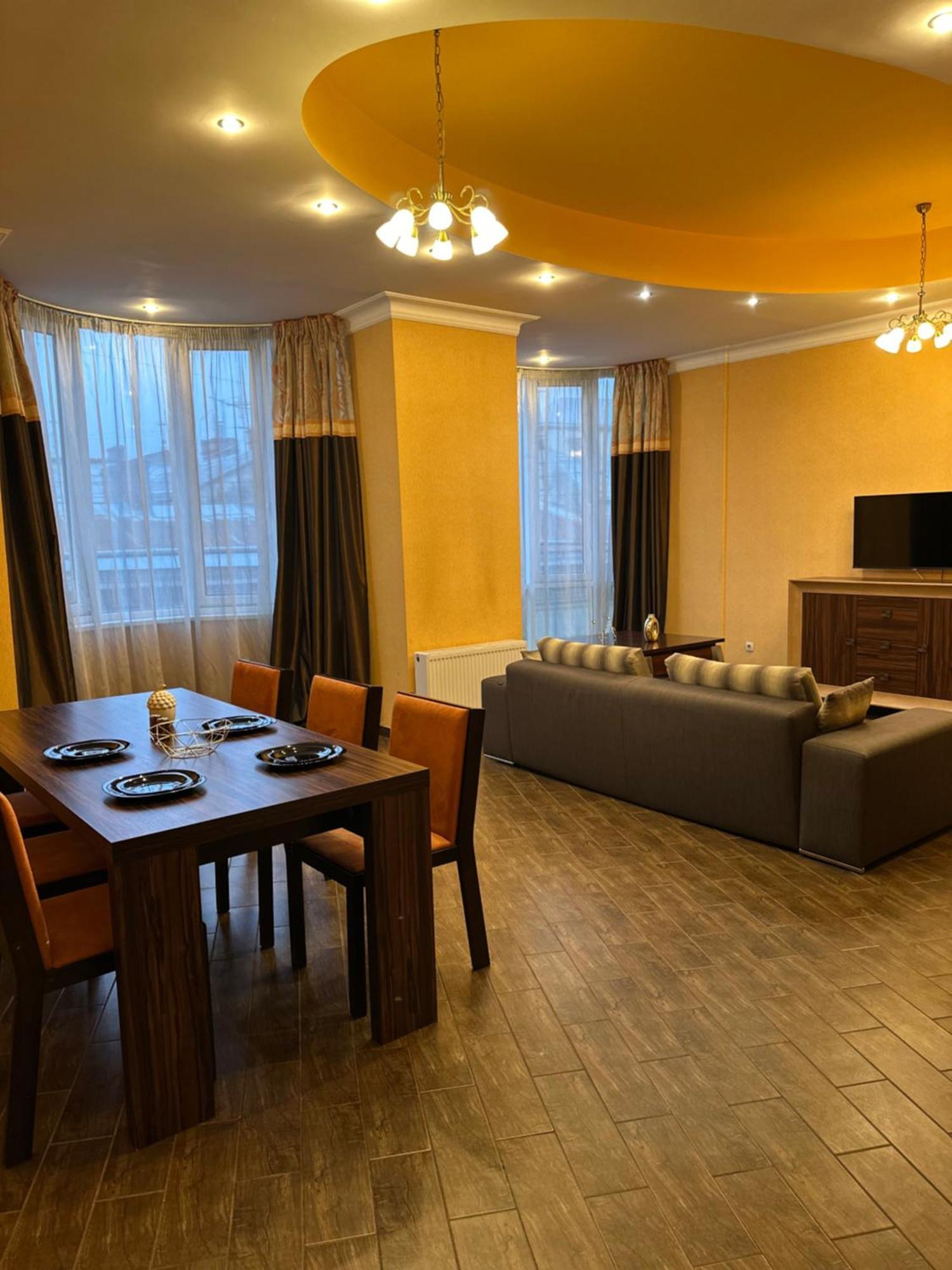 Vip Apartments ! Lviv Exterior foto